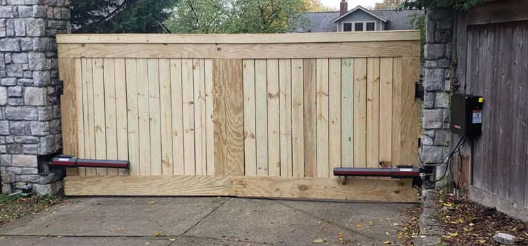 auto driveway sliding gate installation in La Habra