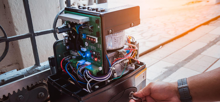 emergency auto gate repair in Costa Mesa